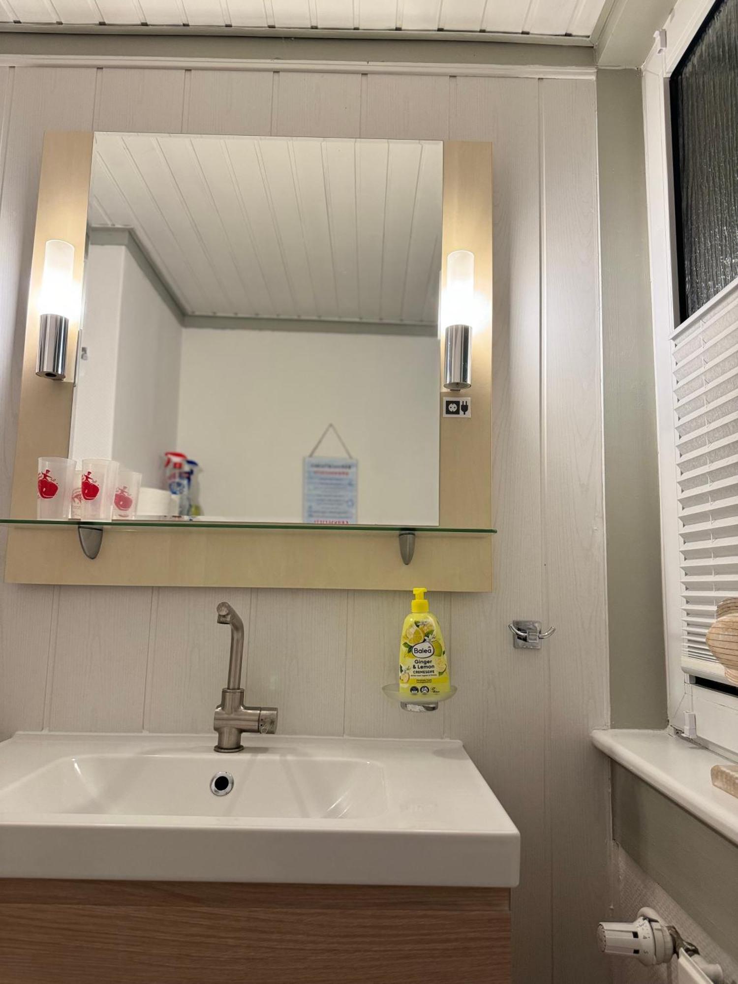 Kleine Ella Pellworm Apartman Kültér fotó